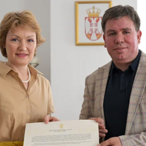 Именовање почасног конзула