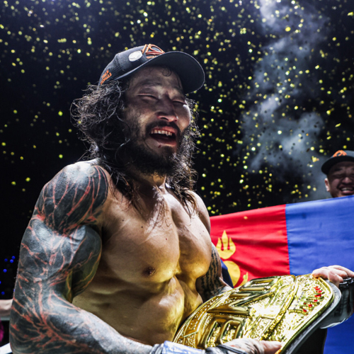 „Храброст и снага“